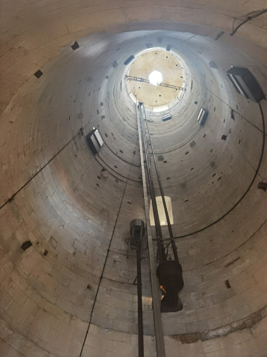 SCHIEFER TURM VON PISA INNEN Das Gibts Zu Sehen